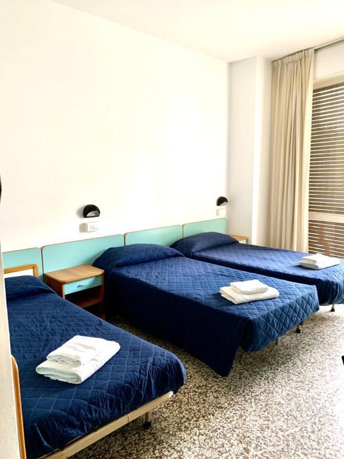Hotel Telstar Rimini Exteriér fotografie
