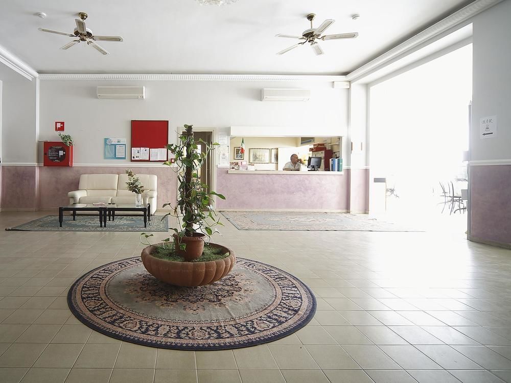 Hotel Telstar Rimini Exteriér fotografie